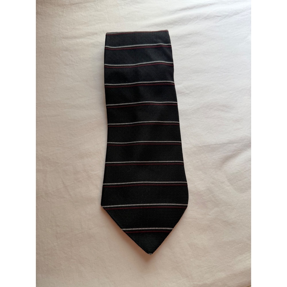 Tommy Hilfiger Mens Black Silk Striped Necktie Red White Horizontal Stripe 4in